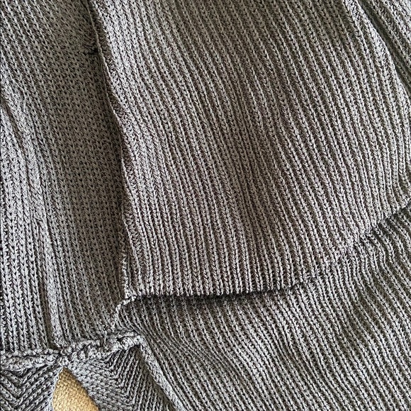 Aritzia - Wilfred long cardigan size medium - Picture 6 of 7